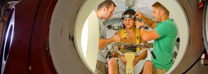 Students prepare subject for testing. 