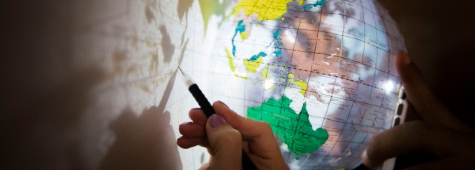 Globe. 